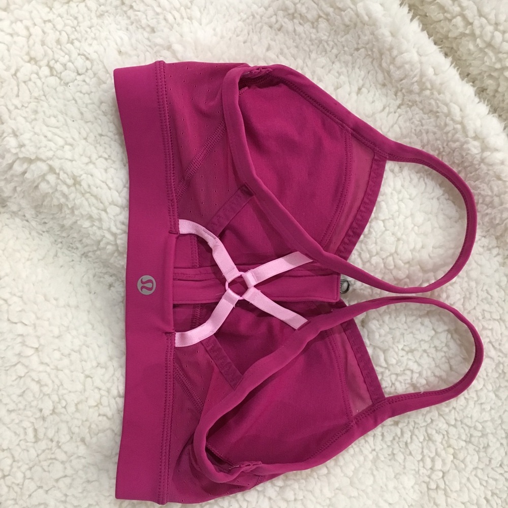 Lululemon Sports Bra zipper front size 4